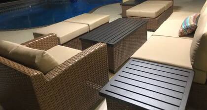 Large Pool Home for Fun, Faith & Family!