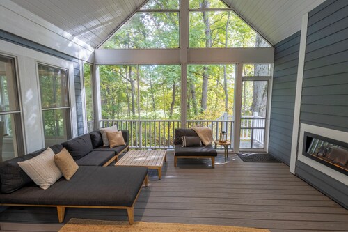 Massive New Home w/Community Pool, Game Room