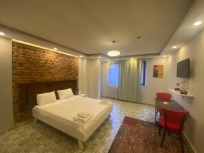 Premier Room