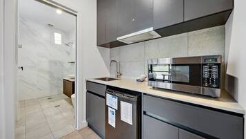 Fridge, microwave, toaster, cookware/dishes/utensils