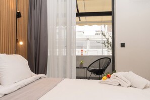 Ropa de cama de alta calidad y cortinas blackout 