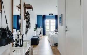 Habitación Deluxe | Decoración individual, mobiliario individual, wifi gratis y ropa de cama