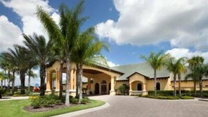 Exterior - Near to Disney! Paradise Townhouse Private Pool (Kissimmee)
