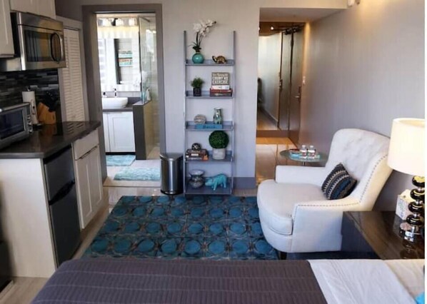 1 bedroom - Private Modern Luxury Studio Waikiki (Honolulu)