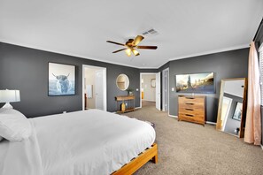 4 bedrooms, iron/ironing board, WiFi, bed sheets - Seven Palms Stylish Home with Pool, Hot Tub,& Movie Room (Henderson)