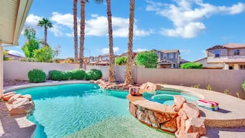 Una piscina riscaldata