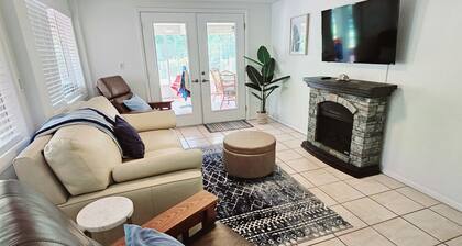 Manatee Cove Compound Retreat Star5vaca