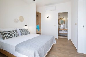 2 slaapkamers, een strijkplank/strijkijzer, wifi, beddengoed