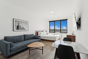 2 bedrooms, hypo-allergenic bedding, pillowtop beds, blackout drapes