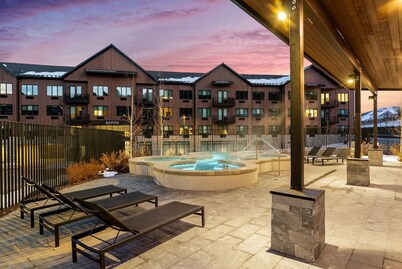 Pioche Village Park City