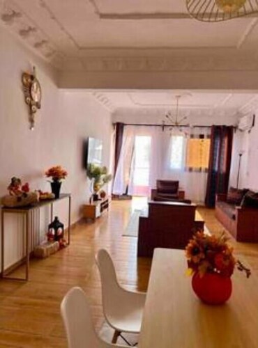 Residence Ethan Nji - Elegant Escape