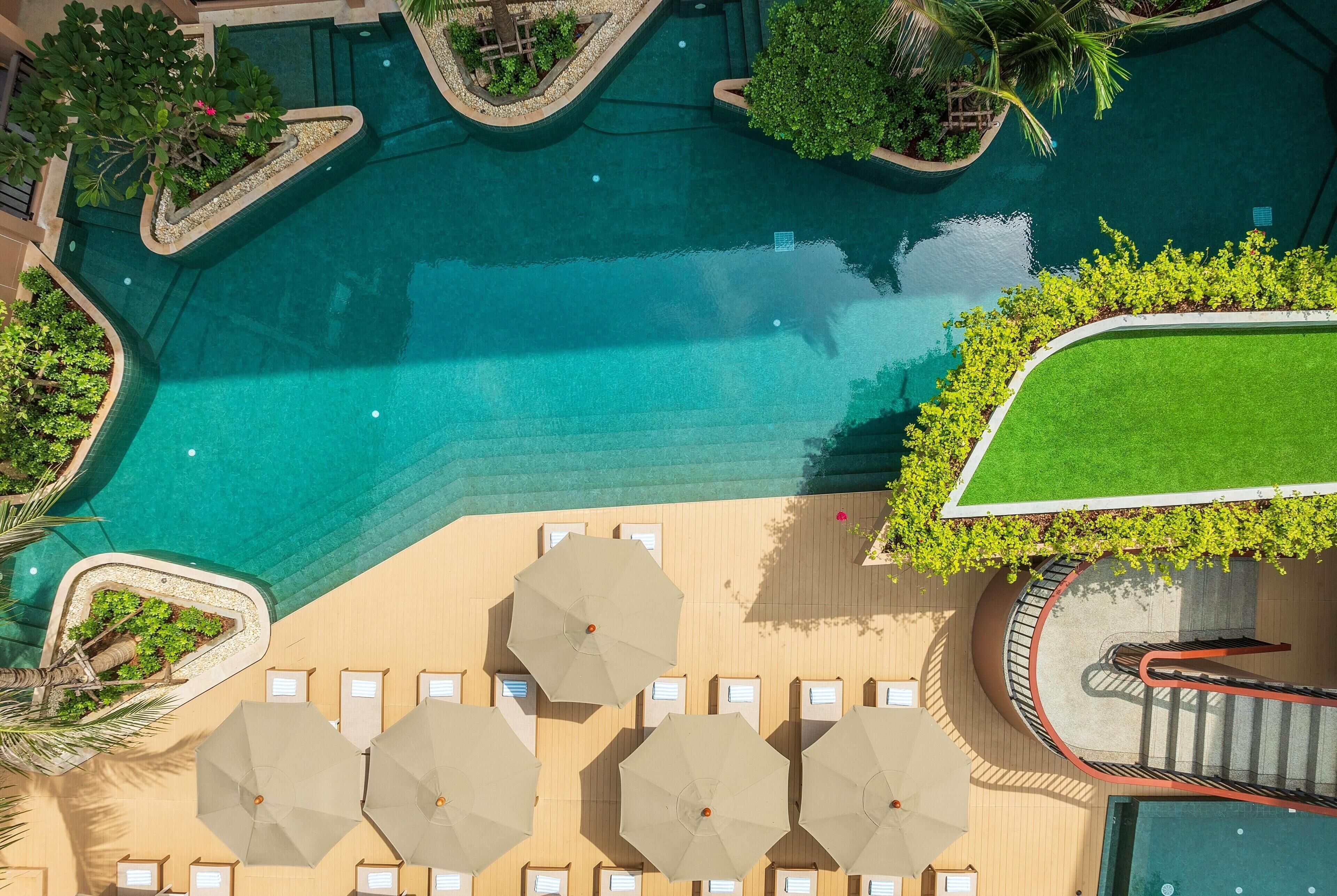 Foto - The Proud Karon Beach Phuket Trademark Collection By Wyndham