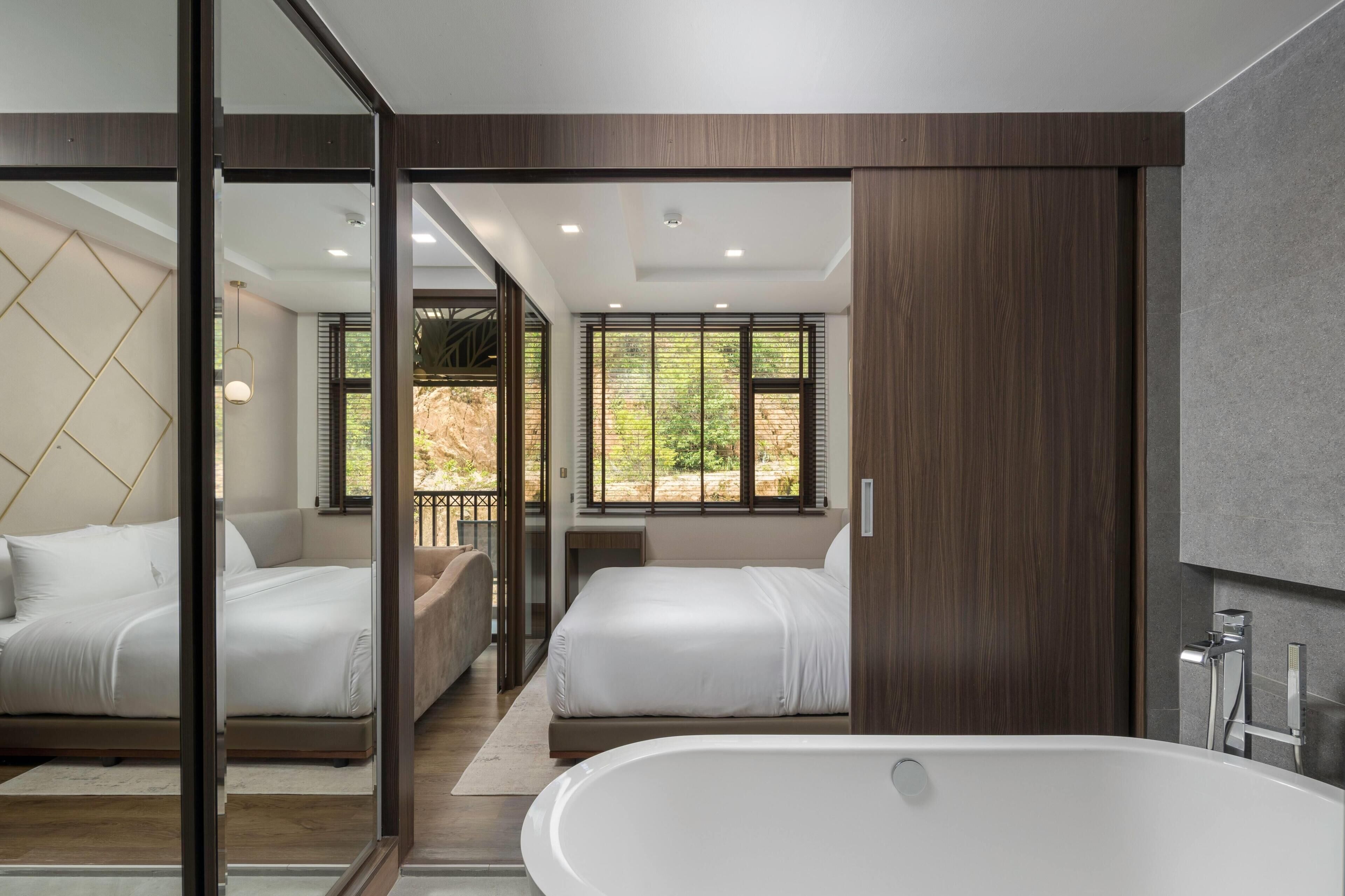 Foto - The Proud Karon Beach Phuket Trademark Collection By Wyndham
