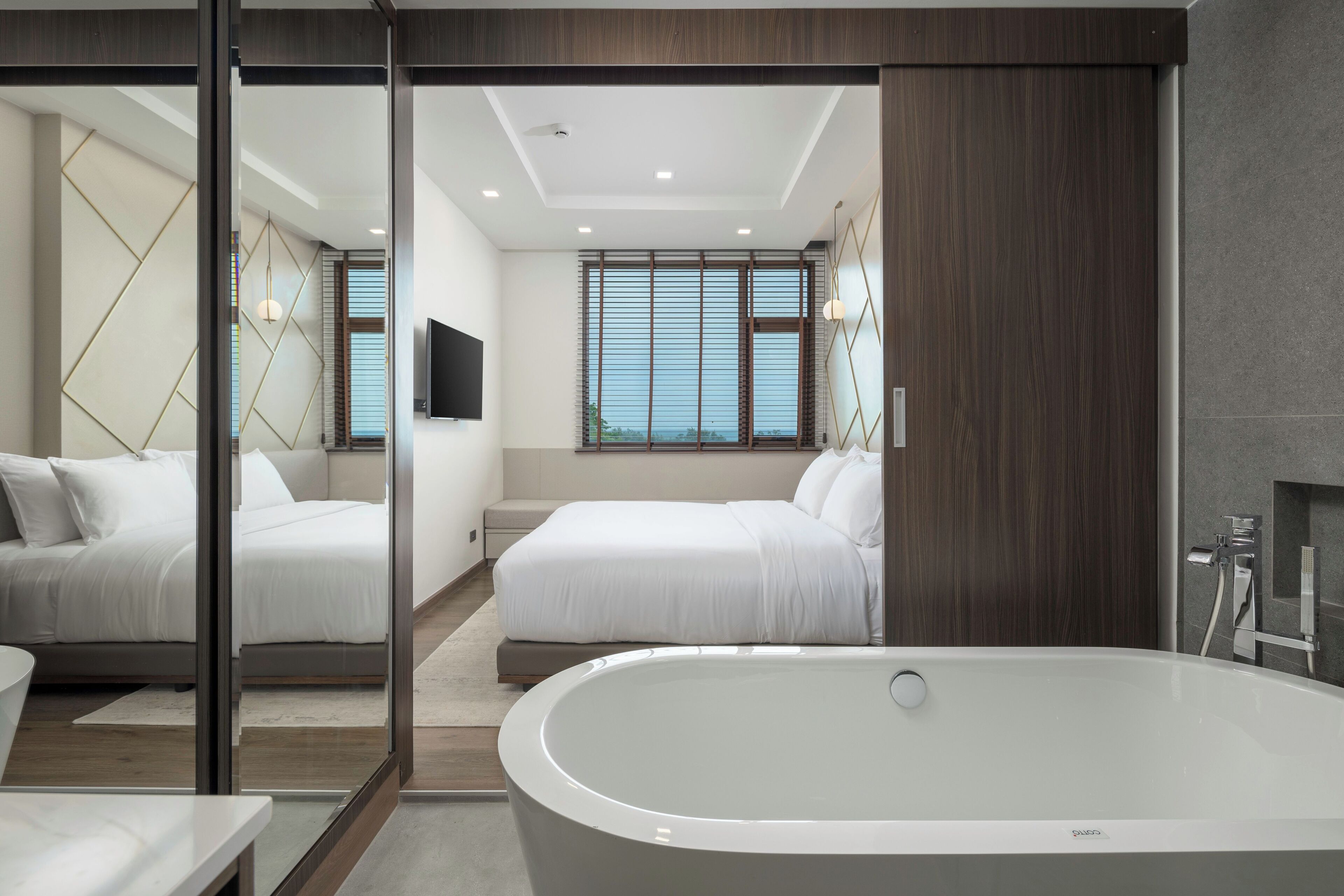 Foto - The Proud Karon Beach Phuket Trademark Collection By Wyndham