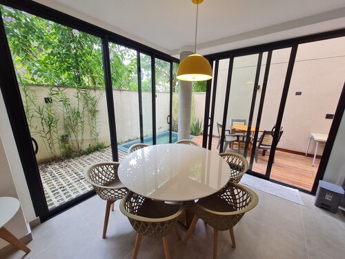 Casa Nova em Camburi