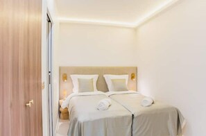 4 Schlafzimmer, Bügeleisen/Bügelbrett, kostenloses WLAN, Bettwäsche