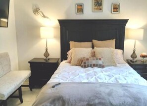 2 bedrooms, desk, iron/ironing board, travel cot