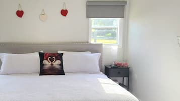 1 sovrum, strykjÀrn/strykbrÀda, gratis wi-fi och sÀngklÀder