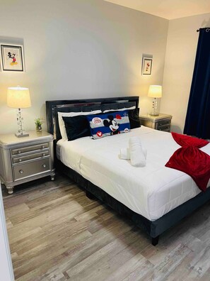 2 sovrum, strykjärn/strykbräda, resesäng och wi-fi