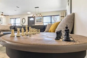 Game room - Dreamful Lake House. Amazing Waterfront delight. (Melbourne)