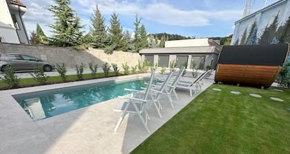 DOHNANYI Villa by CHORS
