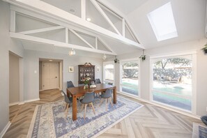 Dining - Welcome to Twin Oaks Oasis (Midland)