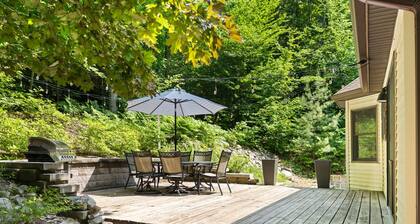 Cozy 3 Bed 3 Bath located within minutes to Downtown Traverse City