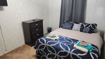 3 quartos, ferros/tábuas de passar roupa, Wi-Fi, roupa de cama