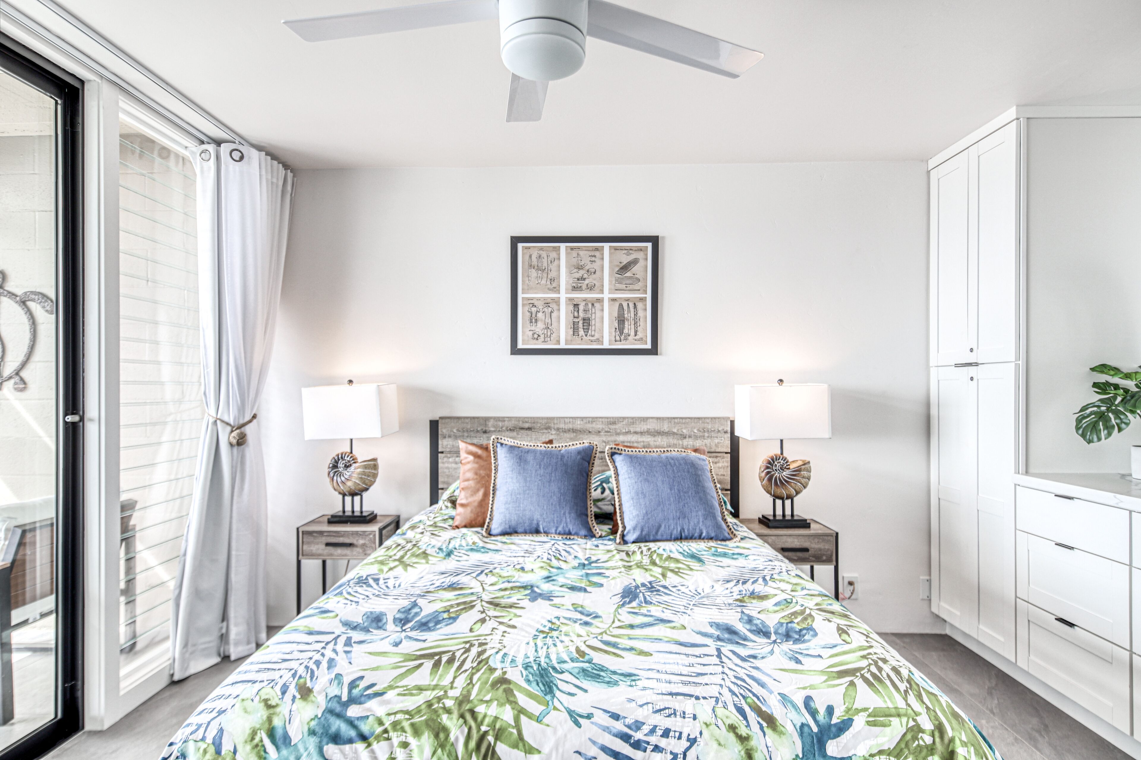 Condo, 2 habitaciones | Decoración personalizada y muebles diferentes 