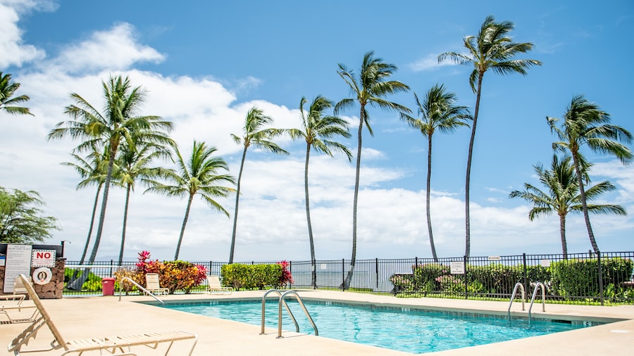 Molokai Shores