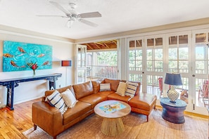 Townhome, 2 Bedrooms | Living area