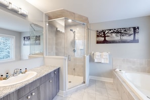 Residenza, 3 camere da letto | Bagno | Set di cortesia gratuito