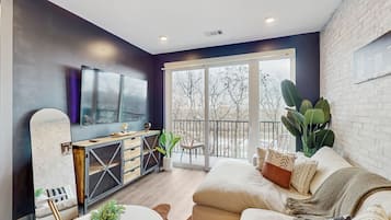 Condo, 1 Bedroom | View from room