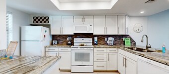 Suntide II Condominiums