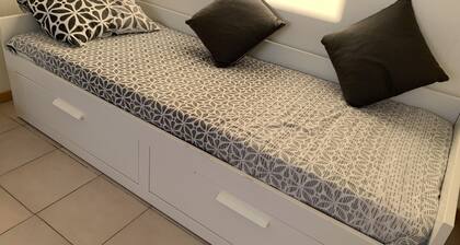 Chambre tout confort avec possibilité 3 personnes