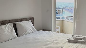 Basic Apartment | 1 bedroom, premium bedding, desk, free WiFi