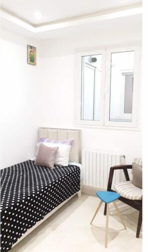 3 bedrooms, WiFi, bed sheets