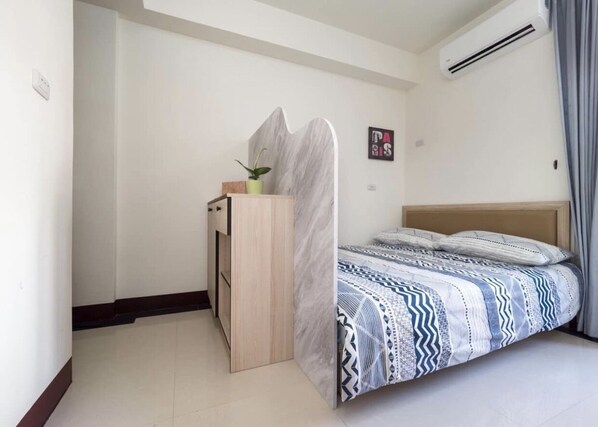 2 bedrooms