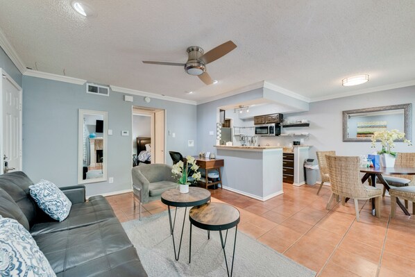 スマートテレビ、暖炉