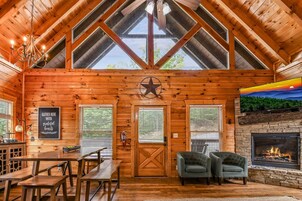 Family Cabin | Living room | 50-inch flat-screen TV with digital channels, DVD player