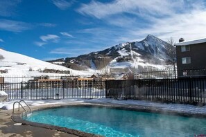 Outdoor pool, a heated pool