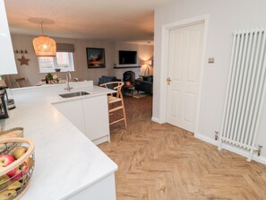 Fridge, dishwasher, electric kettle, toaster