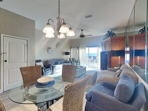 Huis, Meerdere bedden, terras, uitzicht op zee (#13) | Dineren
