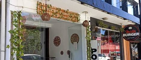 Fachada de la propiedad