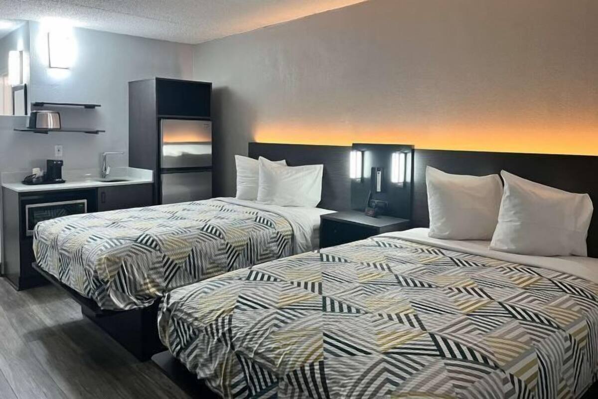 Desk, blackout curtains, iron/ironing board, free WiFi
