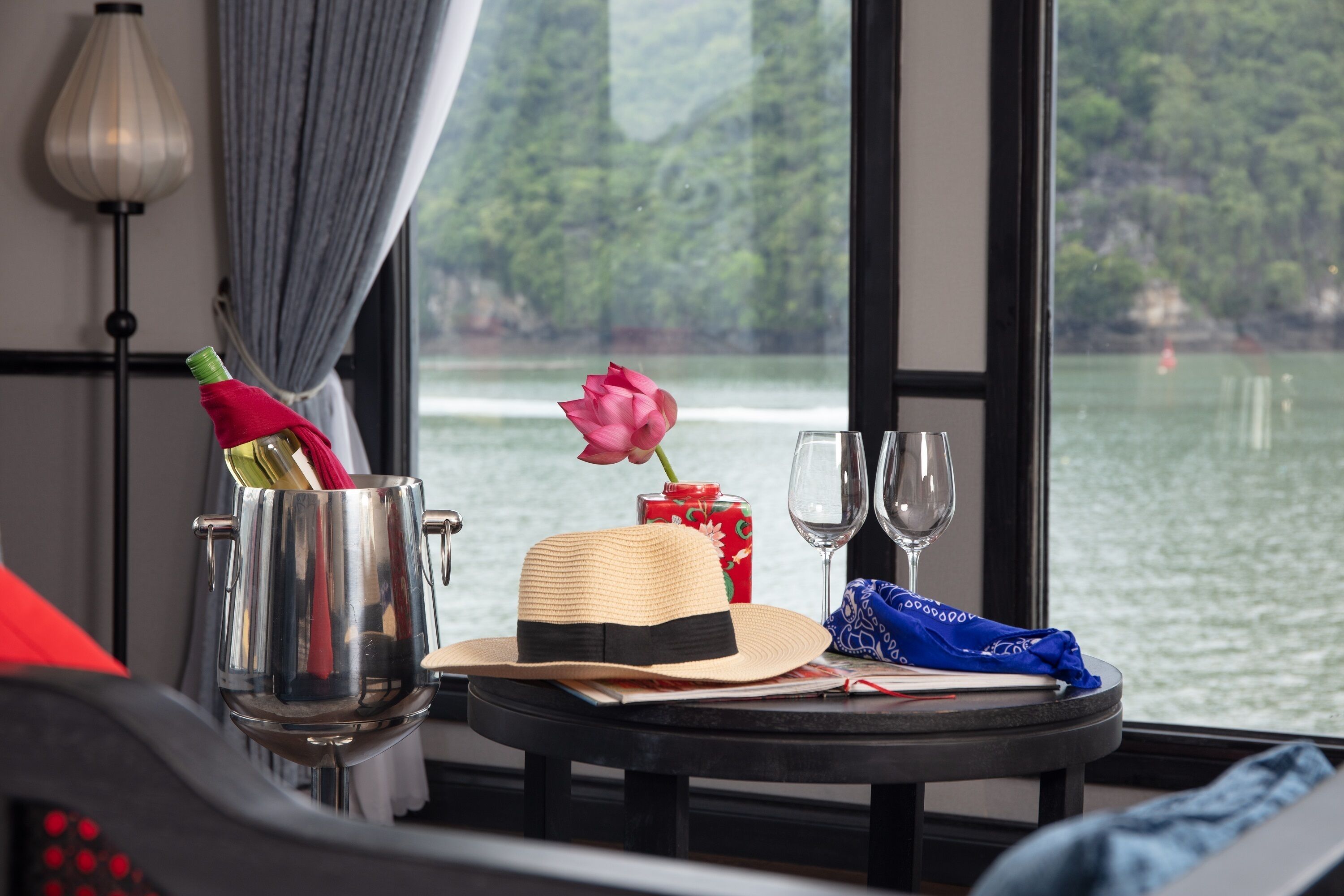 Couples’ dining