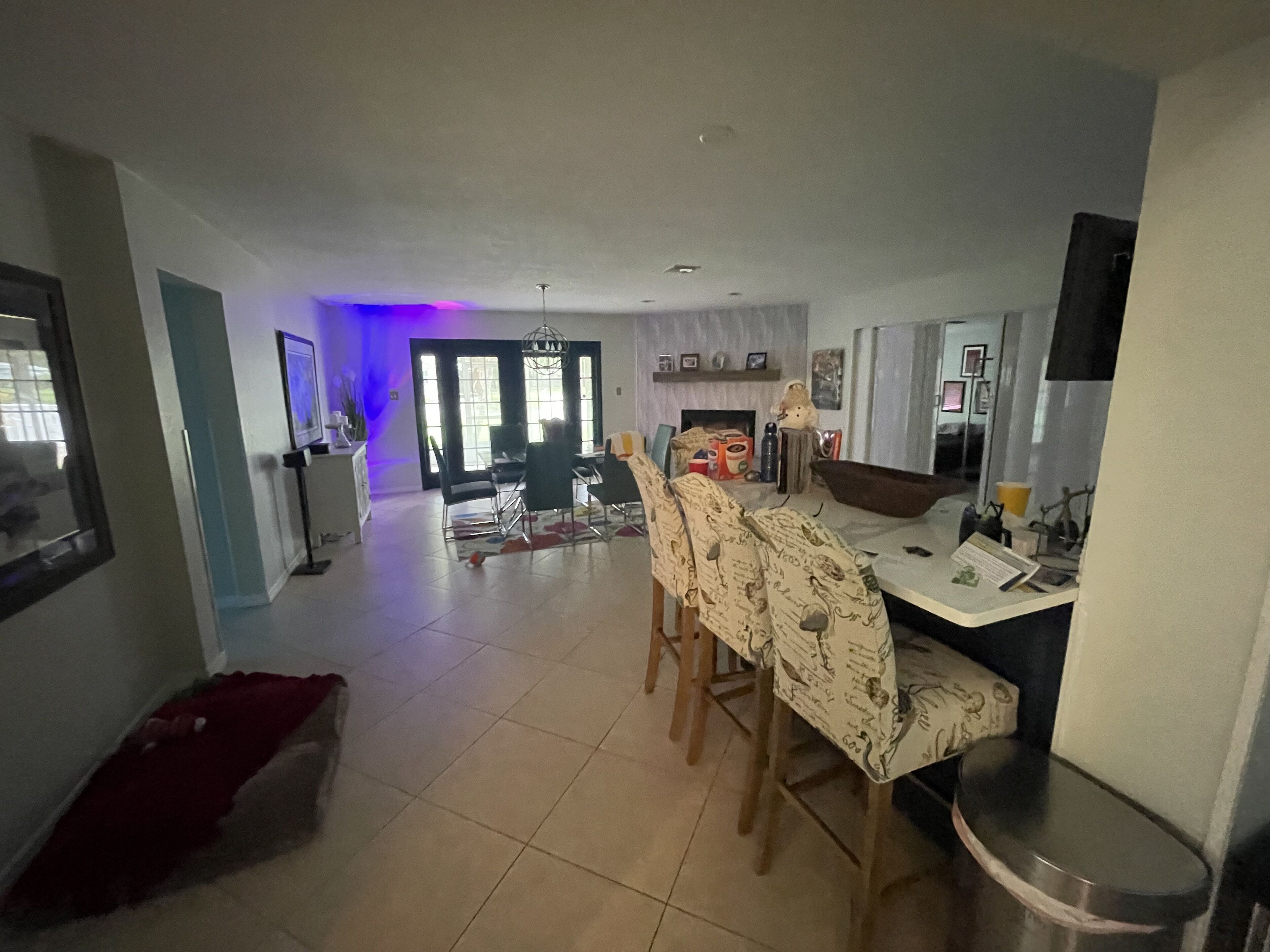 Beautiful Pool Home in St Petersburg near EVERYTHIING!  Bring your Boat!