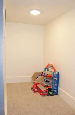 Children's area - New Modern Farmhouse (Cedar City)
