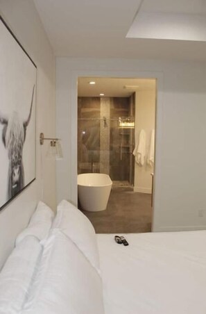 Room - New Modern Farmhouse (Cedar City)