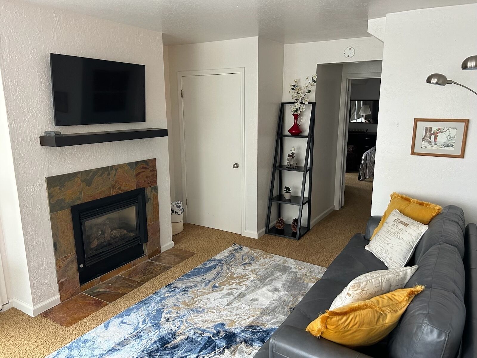 TV connectée, cheminée